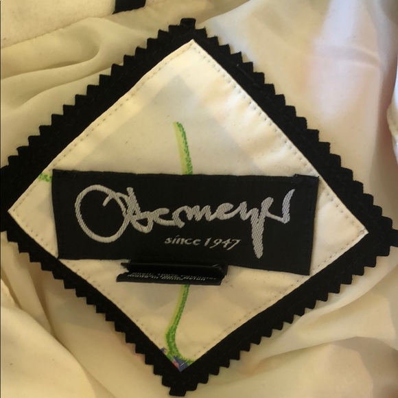 Woman’s Obermeywe Ski Jacket - Picture 4 of 7